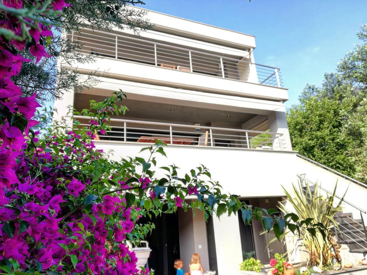 ANASSA PORTO KOUFO Sea front suites Porto Koufo Exterior foto