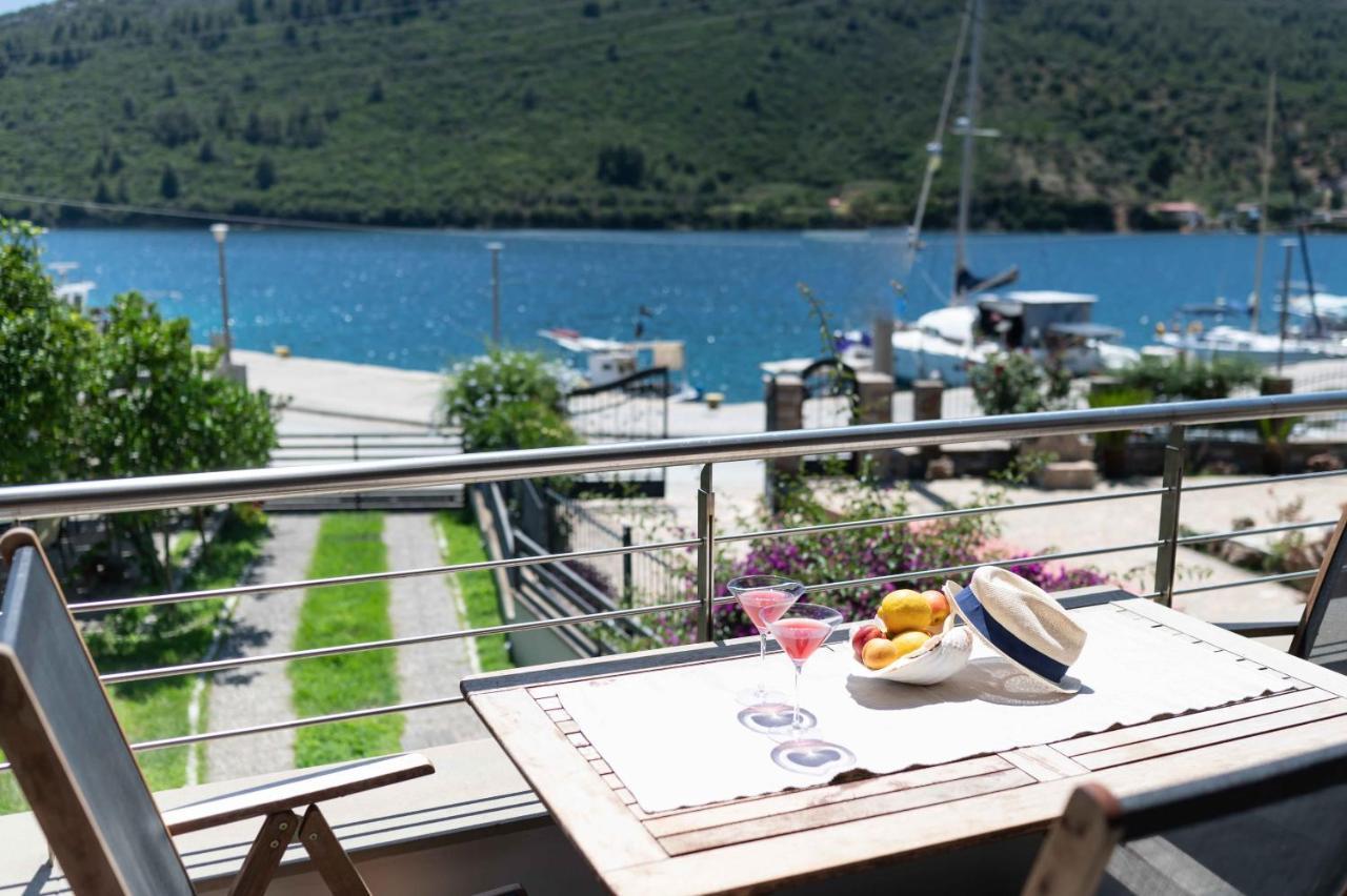 ANASSA PORTO KOUFO Sea front suites Porto Koufo Exterior foto